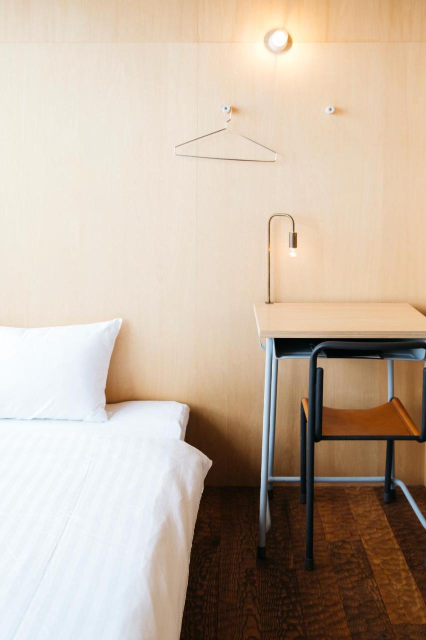 Iwashi Building Hostel Akune Buitenkant foto